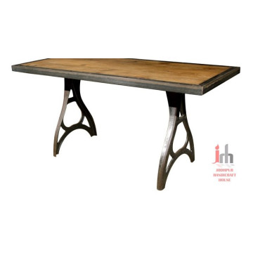 Table de console large avec design de jambe